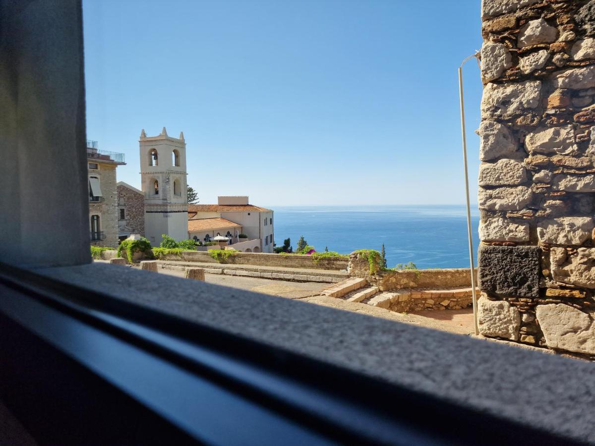 Ferienwohnung The White Domus Taormina Exterior foto